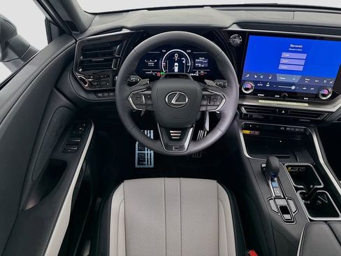 New 2026 Lexus TX 500h AWD image 11