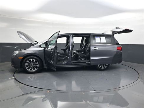 Used 2024 Honda Odyssey EX-L image 41