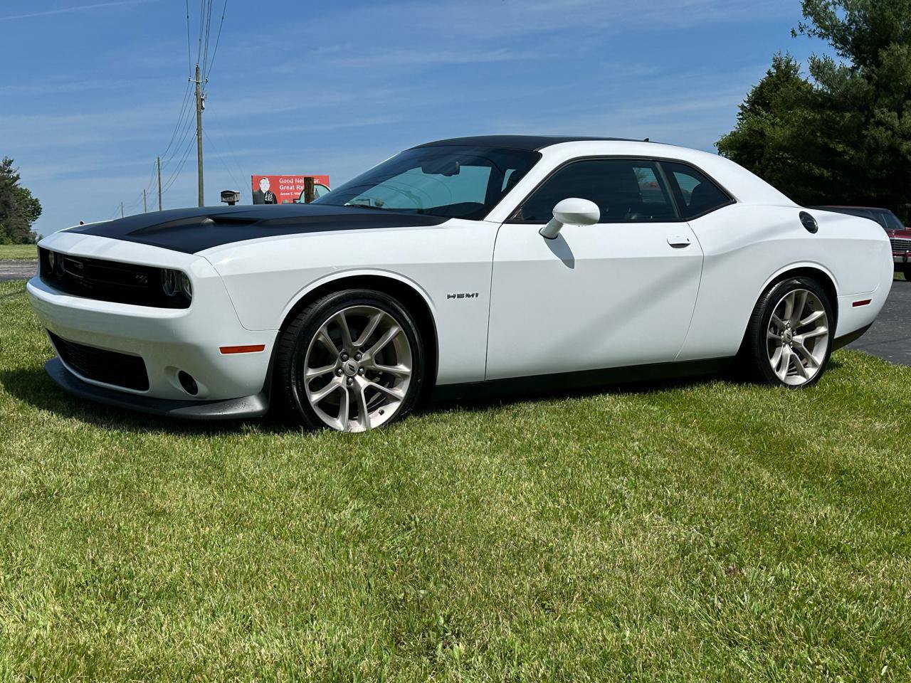 Used 2020 Dodge Challenger R/T RWD image 3