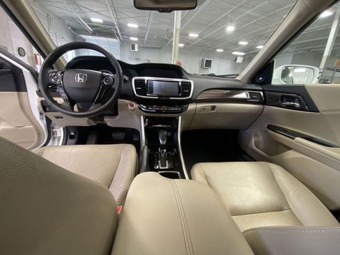 Used 2016 Honda Accord EX-L image 28