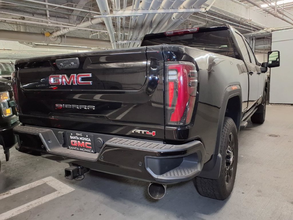 New 2026 GMC Sierra 2500 AT4 w/ AT4 Premium Plus Package AWD/4WD image 7