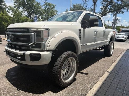 Used 2020 Ford F250 Platinum w/ FX4 Off-Road Package AWD/4WD image 7