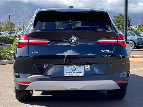 New 2026 BMW X3 xDrive30 w/ Premium Package image 4