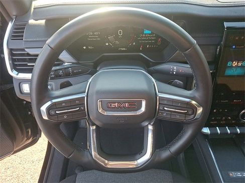 Certified 2025 GMC Acadia Elevation image 19