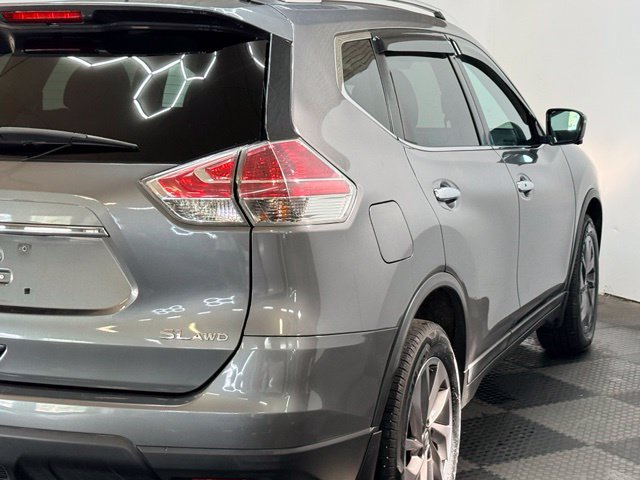 Used 2016 Nissan Rogue SL AWD/4WD image 10