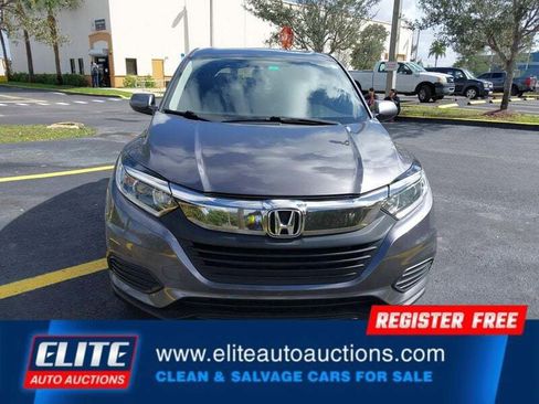 Used 2021 Honda HR-V LX image 11