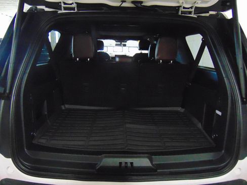 Used 2024 Ford Expedition Max Limited image 7