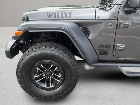 Used 2024 Jeep Wrangler Unlimited Sport AWD/4WD image 35