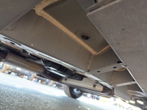 Used 2017 Cadillac XT5 Luxury w/ Driver Awareness Package image 36