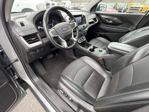 Used 2024 GMC Terrain SLT image 24
