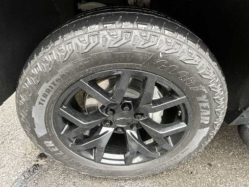 Certified 2023 Chevrolet Tahoe Z71 image 33