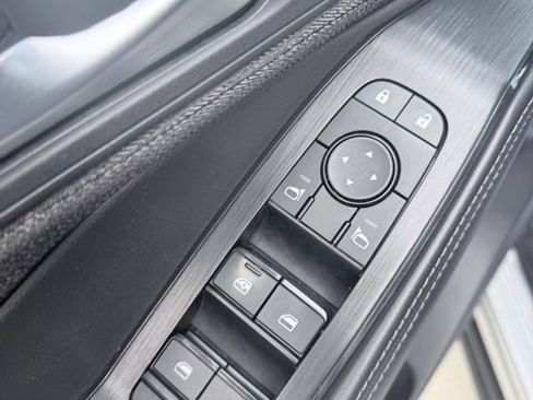 Certified 2021 Nissan Rogue SV image 21