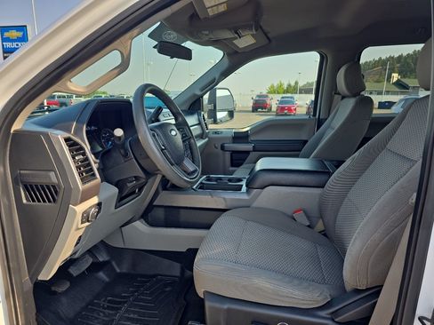 Used 2019 Ford F250 XLT w/ XLT Value Package AWD/4WD image 13