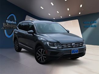 Used 2021 Volkswagen Tiguan SE image 1