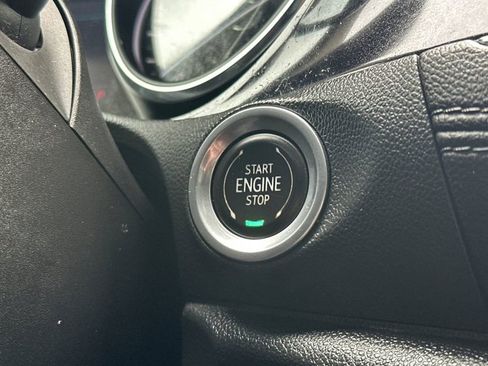 Used 2022 Buick Encore GX Essence w/ Advanced Technology Package image 24