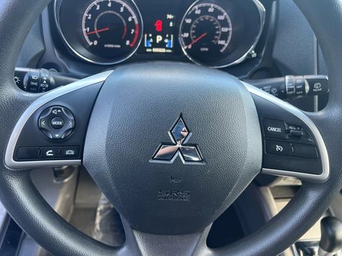 Used 2018 Mitsubishi Outlander Sport ES image 41