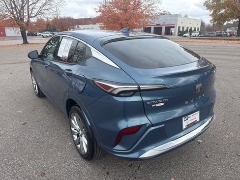 Used 2024 Buick Envista Avenir image 3