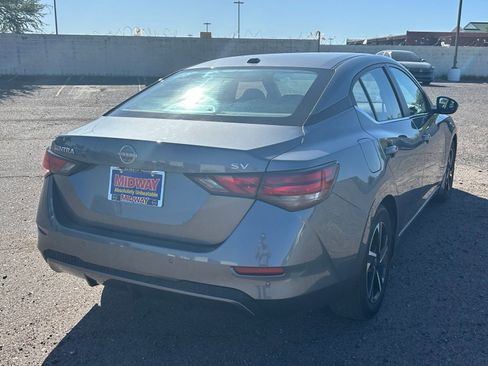 Used 2024 Nissan Sentra SV FWD image 5