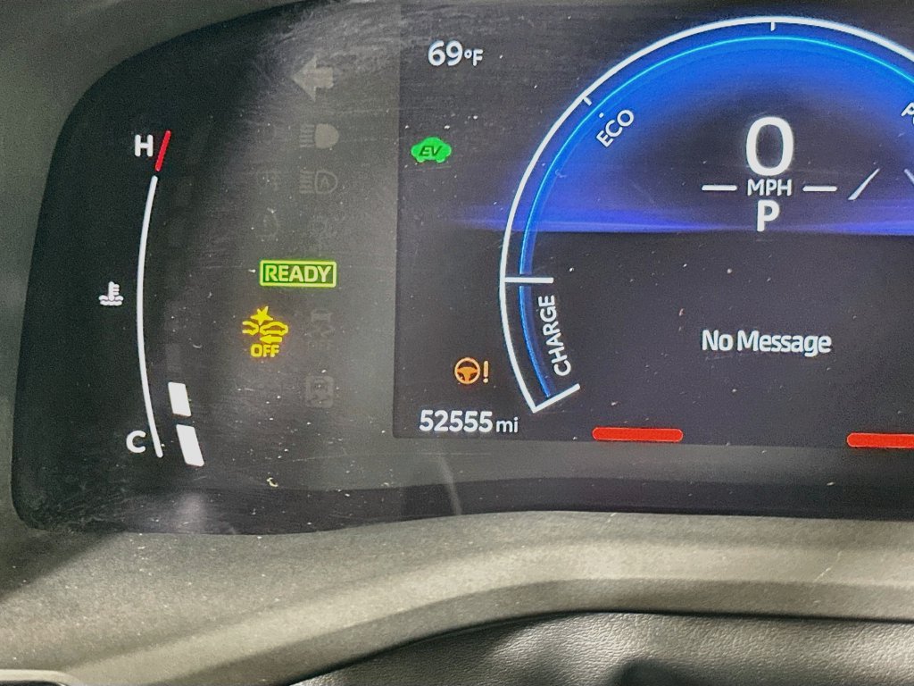 Certified 2025 Toyota Camry SE FWD image 12
