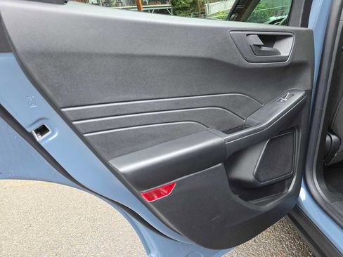 Used 2025 Ford Escape Active image 15