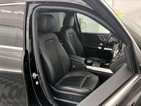Certified 2022 Mercedes-Benz GLB 250 image 6