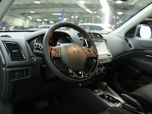 New 2026 Mitsubishi Outlander Sport LE AWD/4WD image 5