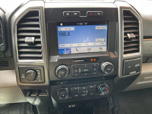 Used 2018 Ford F250 XLT w/ XLT Value Package image 22
