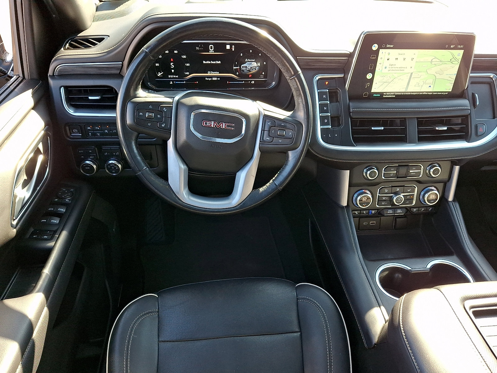 Certified 2022 GMC Yukon XL SLT w/ SLT Premium Package AWD/4WD image 11