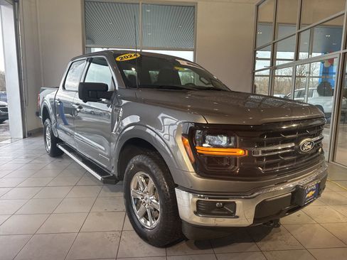 Used 2024 Ford F150 XLT w/ Mobile Office Package image 3