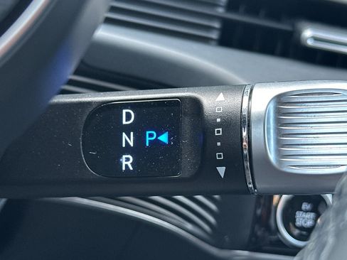 Used 2024 Hyundai Ioniq 5 SEL image 25