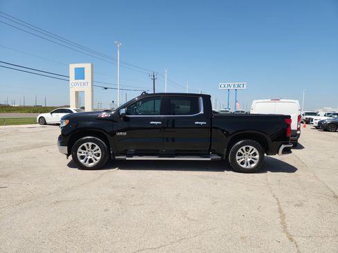 Used 2023 Chevrolet Silverado 1500 LTZ AWD/4WD image 4