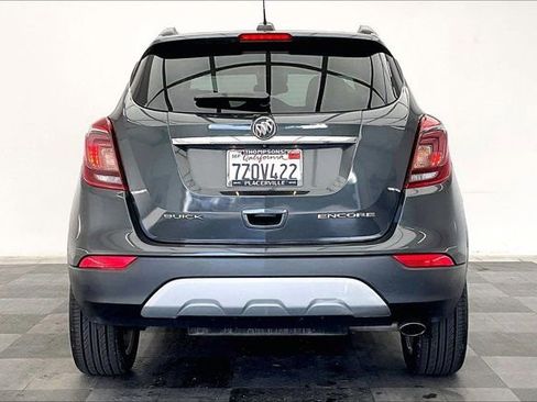 Used 2017 Buick Encore Preferred image 3