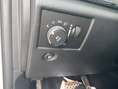 Used 2015 Jeep Grand Cherokee SRT w/ Trailer Tow Group IV AWD/4WD image 22