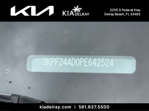 Used 2023 Kia Forte LXS w/ LXS Technology Package FWD image 5