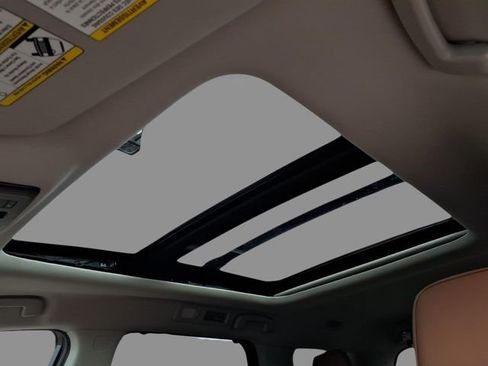 New 2026 Nissan Pathfinder Platinum image 21