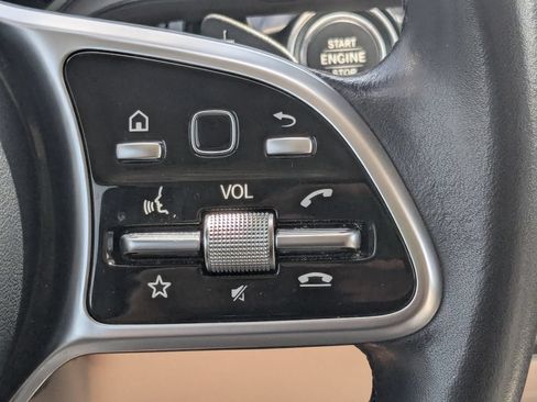 Certified 2023 Mercedes-Benz GLA 250 4MATIC image 12