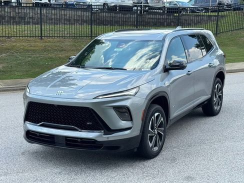 New 2025 Buick Enclave Sport Touring w/ Super Cruise Package image 9