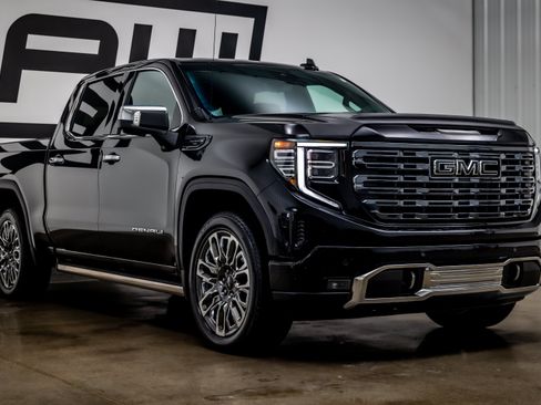 Used 2025 GMC Sierra 1500 Denali Ultimate AWD/4WD image 29