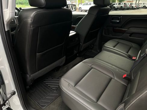 Used 2017 GMC Sierra 1500 SLT image 15