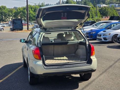 Used 2006 Subaru Outback 2.5i image 31
