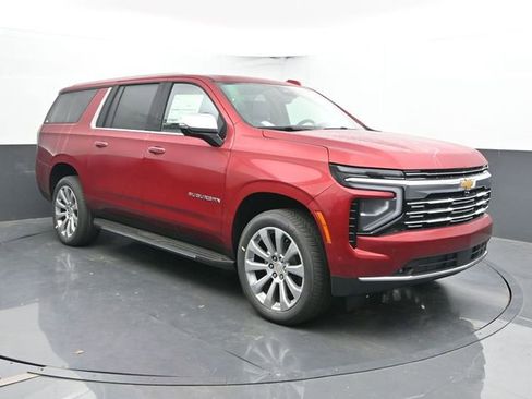 New 2026 Chevrolet Suburban Premier AWD/4WD image 5