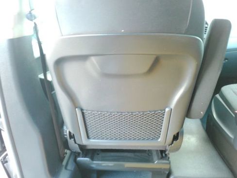 Used 2019 Mercedes-Benz Metris Passenger image 27