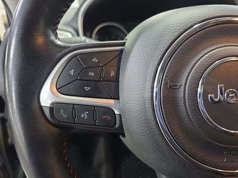 Used 2021 Jeep Compass Latitude w/ Convenience Group image 17