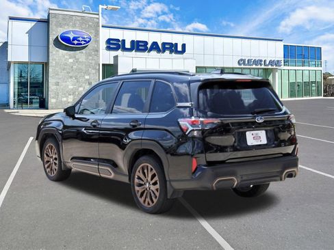 Used 2025 Subaru Forester Sport AWD/4WD image 4