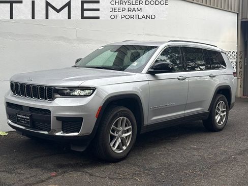 Used 2025 Jeep Grand Cherokee L Laredo w/ Trailer Tow Package AWD/4WD image 1