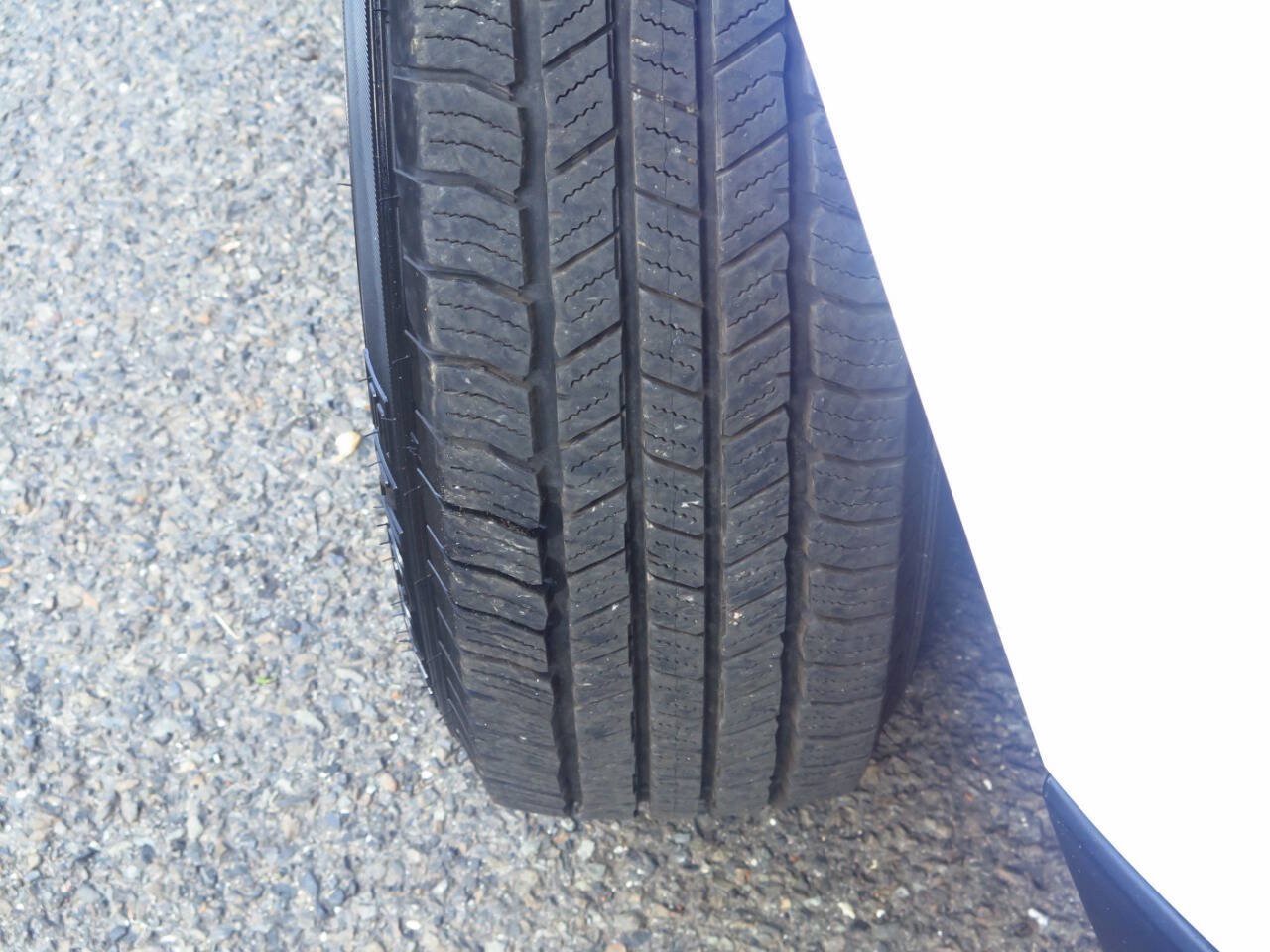 Used 2011 Jeep Liberty Sport AWD/4WD image 25