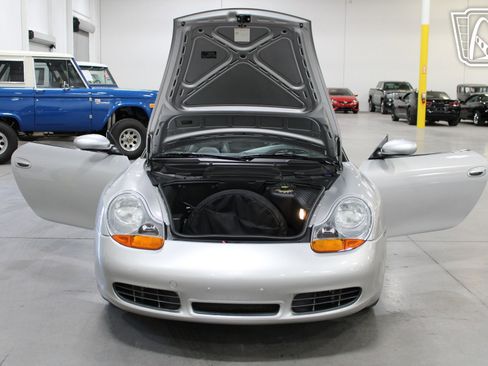 Used 2001 Porsche Boxster S RWD image 27