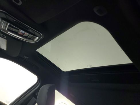 Used 2025 Jeep Grand Cherokee Laredo X image 30