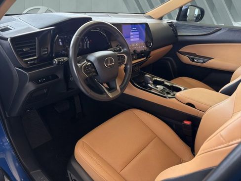 Certified 2025 Lexus NX 250 FWD w/ Towing Package (2000 Lbs) image 10