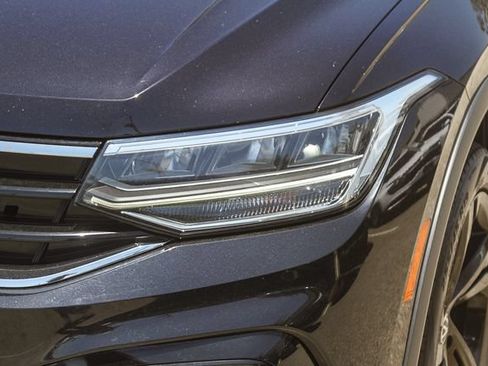 Used 2023 Volkswagen Tiguan SE R-Line FWD image 6